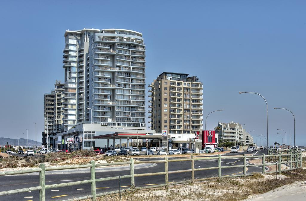 Portico 802 Apartment Bloubergstrand Exterior photo